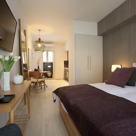 Happiness Luxury Central Apartment Athena Bagian luar foto